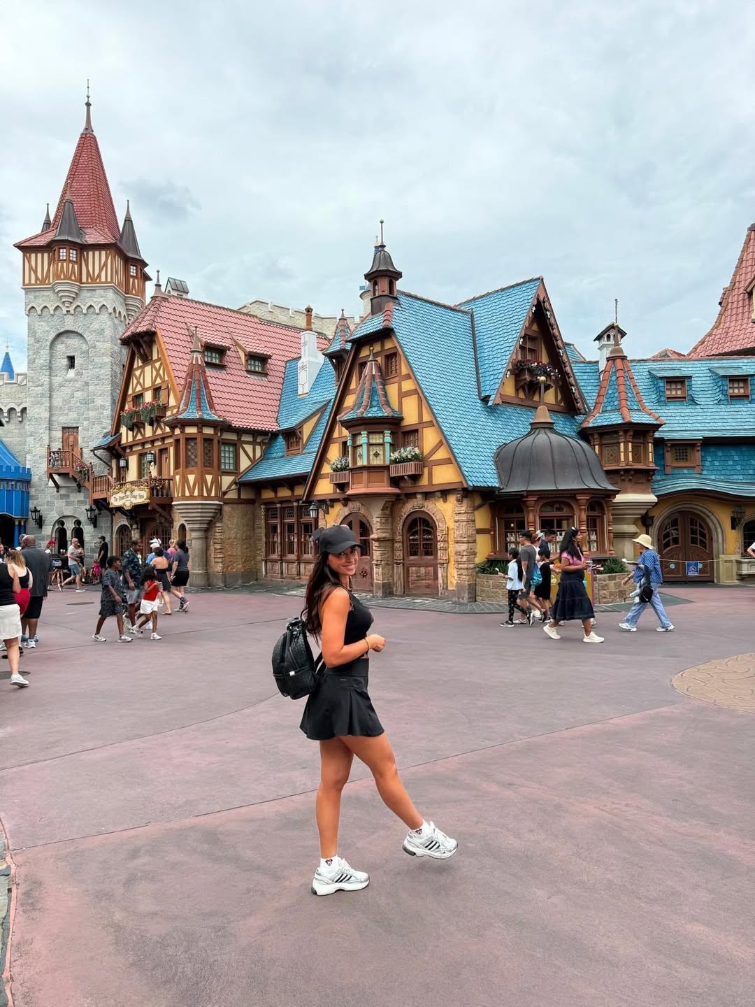 Gracias%20por%20seguir%20creando%20momentos%20tan%20m%C3%A1gicos%20%E2%9C%A8%F0%9F%8F%B0%F0%9F%A4%8D@disneyparks%20@waltdisneyworld%20@disneyworld.%20(5).jpg 6a2bf4a52f7fe