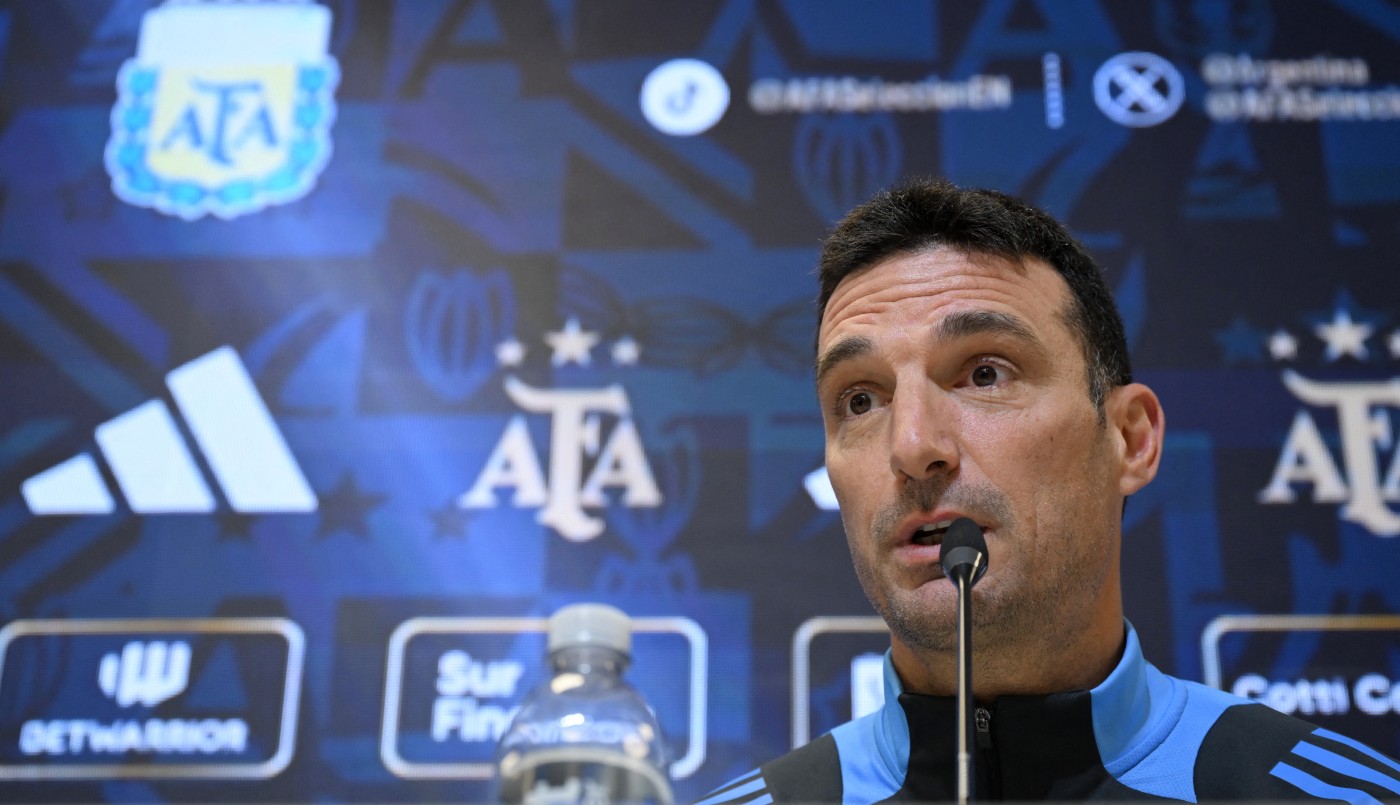 Scaloni probó con Giay y el “Flaco” López en la práctica la Selección en Kansas | Noticias