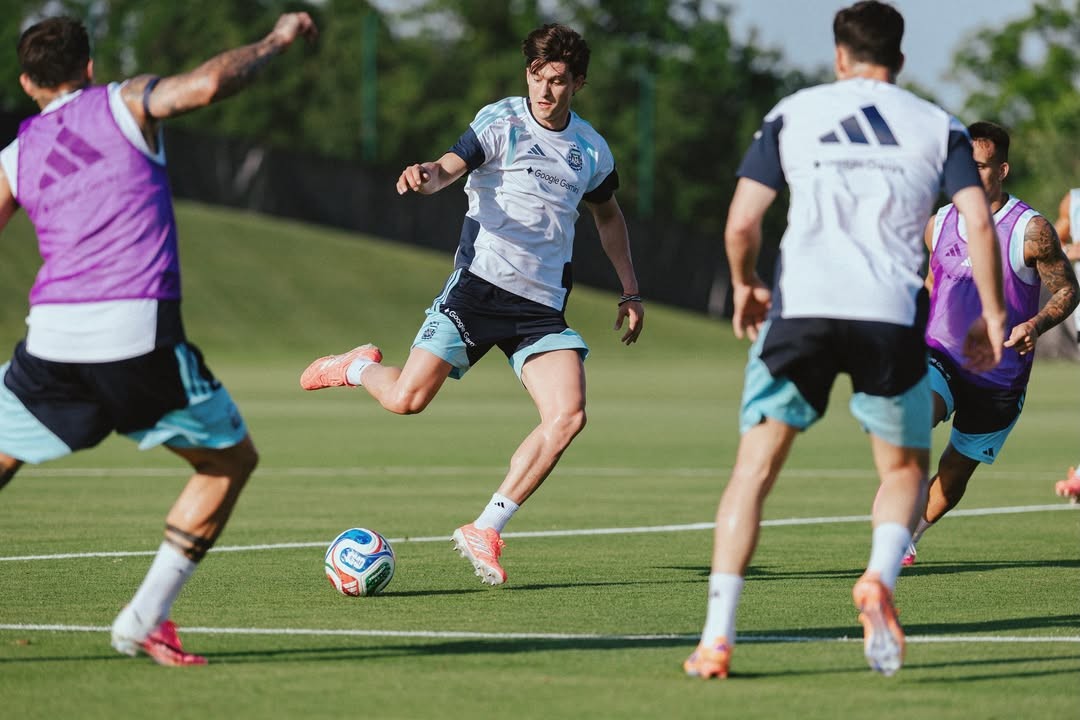 Scaloni eligió a cuatro jugadores de reserva para el Mundial 2026 ante posibles bajas de último momento | Noticias