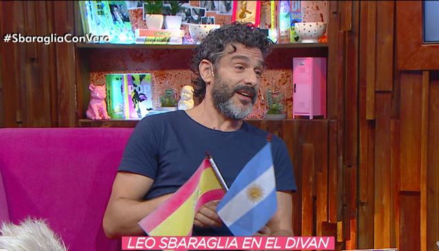Para Sbaraglia, ¿Qué rinde más ser argentino o español? | El diván de Vero