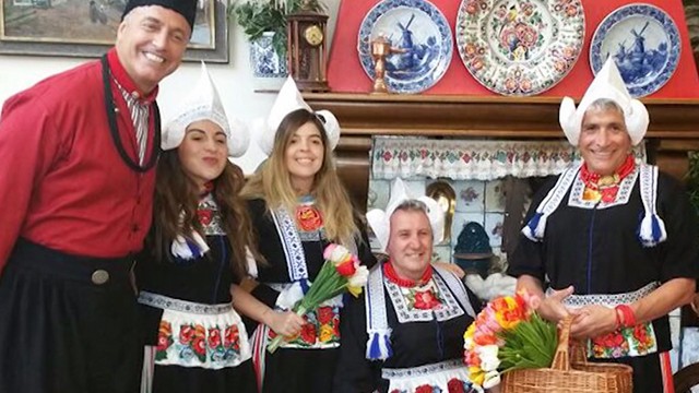 Dalma y Gianinna conocen un pueblo muy particular: Marken | Mejores Momentos