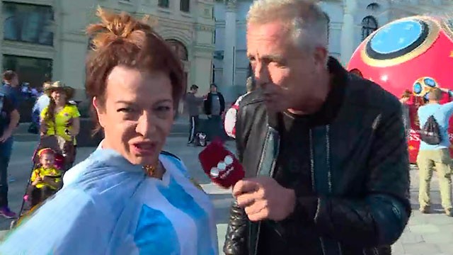 SuperLizy desfiló en la Plaza Roja | Mejores Momentos