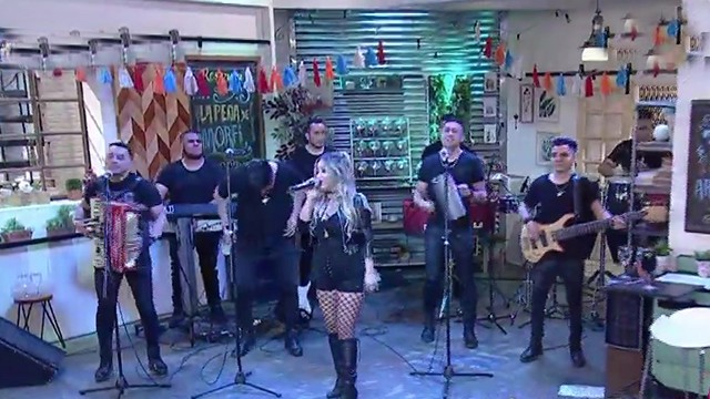 Karina cantó "Con la misma moneda" | Mejores momentos