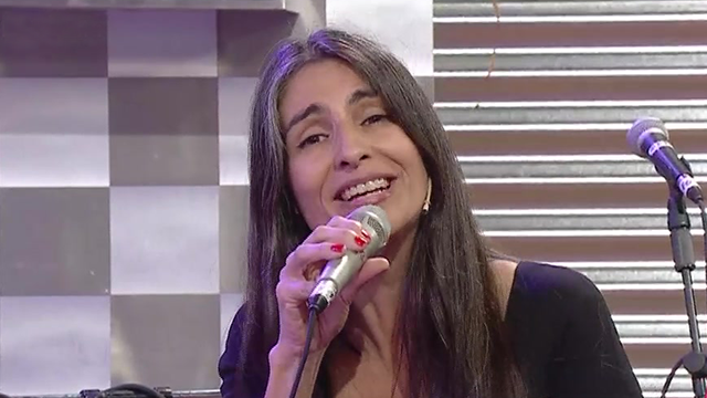 Carolina del Carmen Peleritti canta en vivo | Mejores momentos