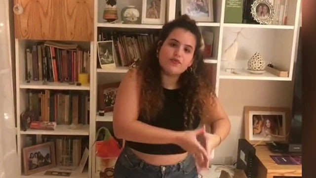 ¿Cuántas veces por día se baña el Bicho Gómez? | El diván de Vero