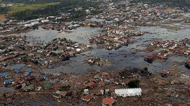 A 15 años del tsunami que destruyó Indonesia, las fotos del antes y el después | Sociedad