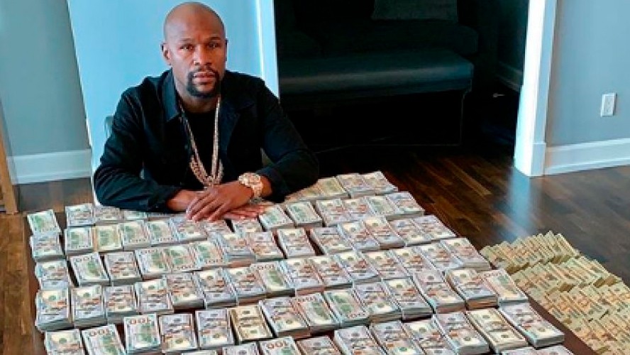 El carísimo regalo navideño de Floyd Mayweather a su hija | Virales