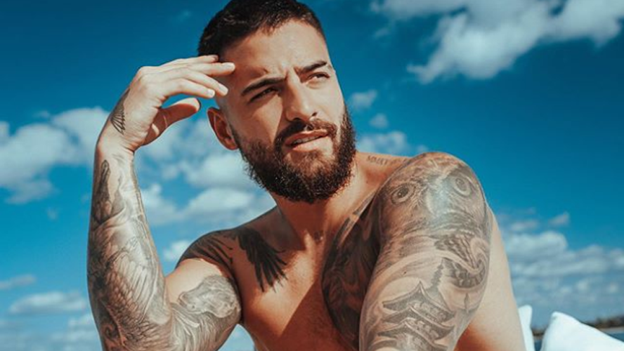 ¡El nuevo look infartante de Maluma para recibir el 2020! | Música