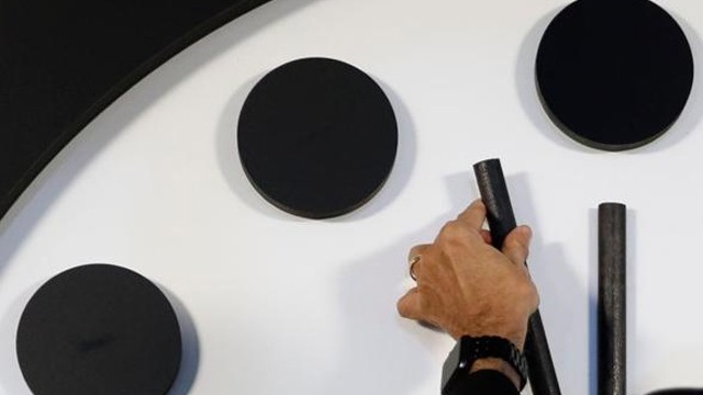 A 100 segundos del fin del mundo: adelantan el Reloj del Juicio Final | Sociedad