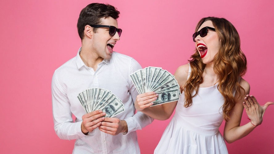 ¡De ser retado por su esposa a ganar un millón de dólares! | Virales