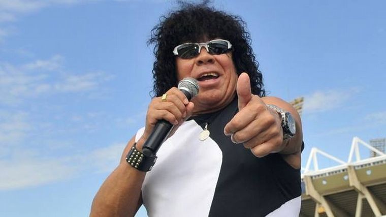 ATR: “La Mona” Jiménez reversionó el Himno Nacional en cuarteto | Virales