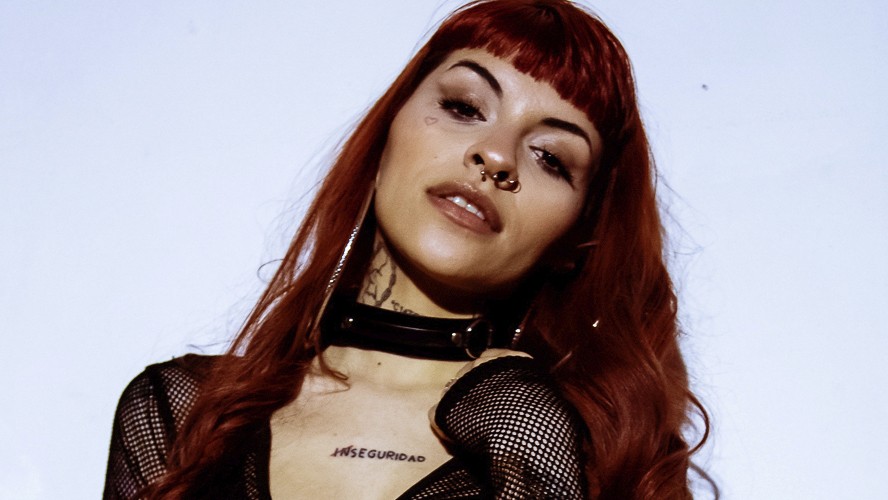 Cazzu presenta su nuevo álbum:  “Una niña inútil” | Música