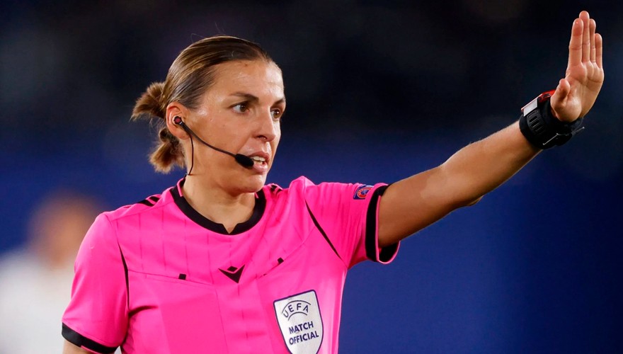 Por primera vez, una mujer abitrará un partido de Champions League | Deportes