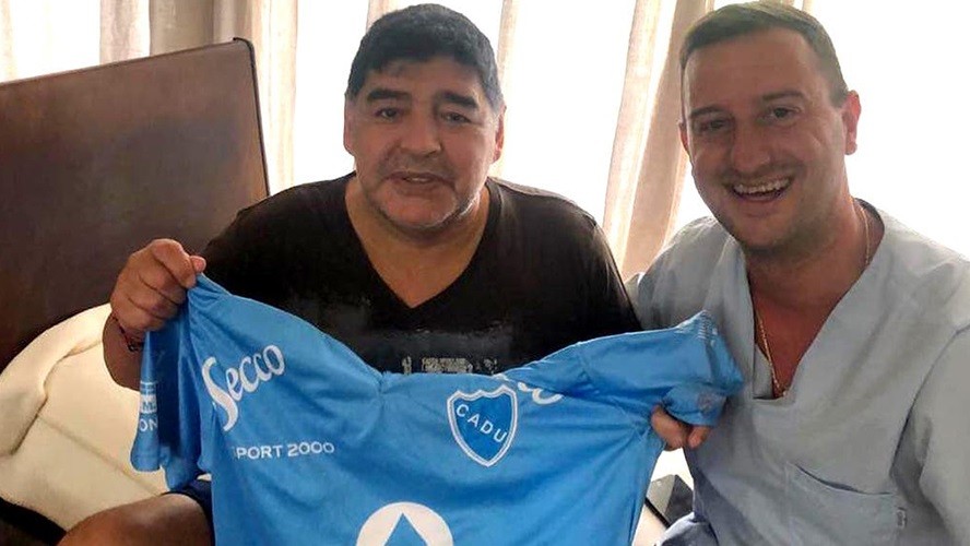 Sospechan que el kinesiólogo de Diego Maradona no tiene título | Sociedad