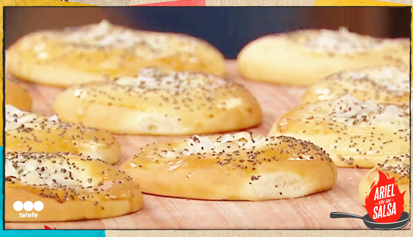 Receta de Pancitos de sésamo y cebolla | Recetas