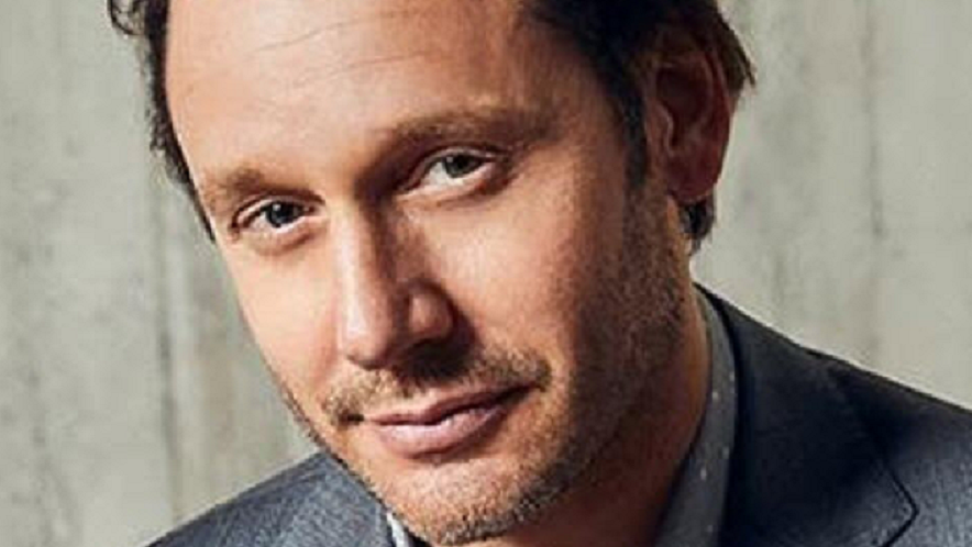 Benjamin Vicuna movilizadora foto padre internado | Espectáculos