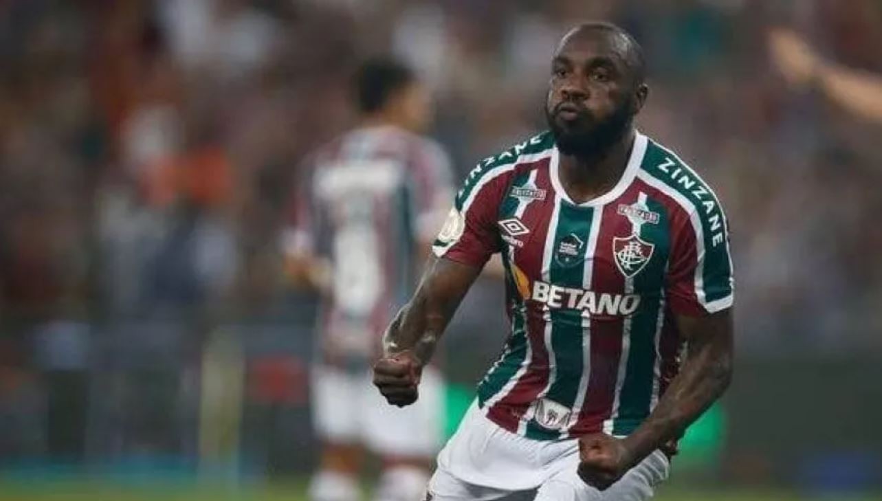 Un defensor de Fluminense suspendido por doping positivo en el partido jugado con River en Río | Noticias