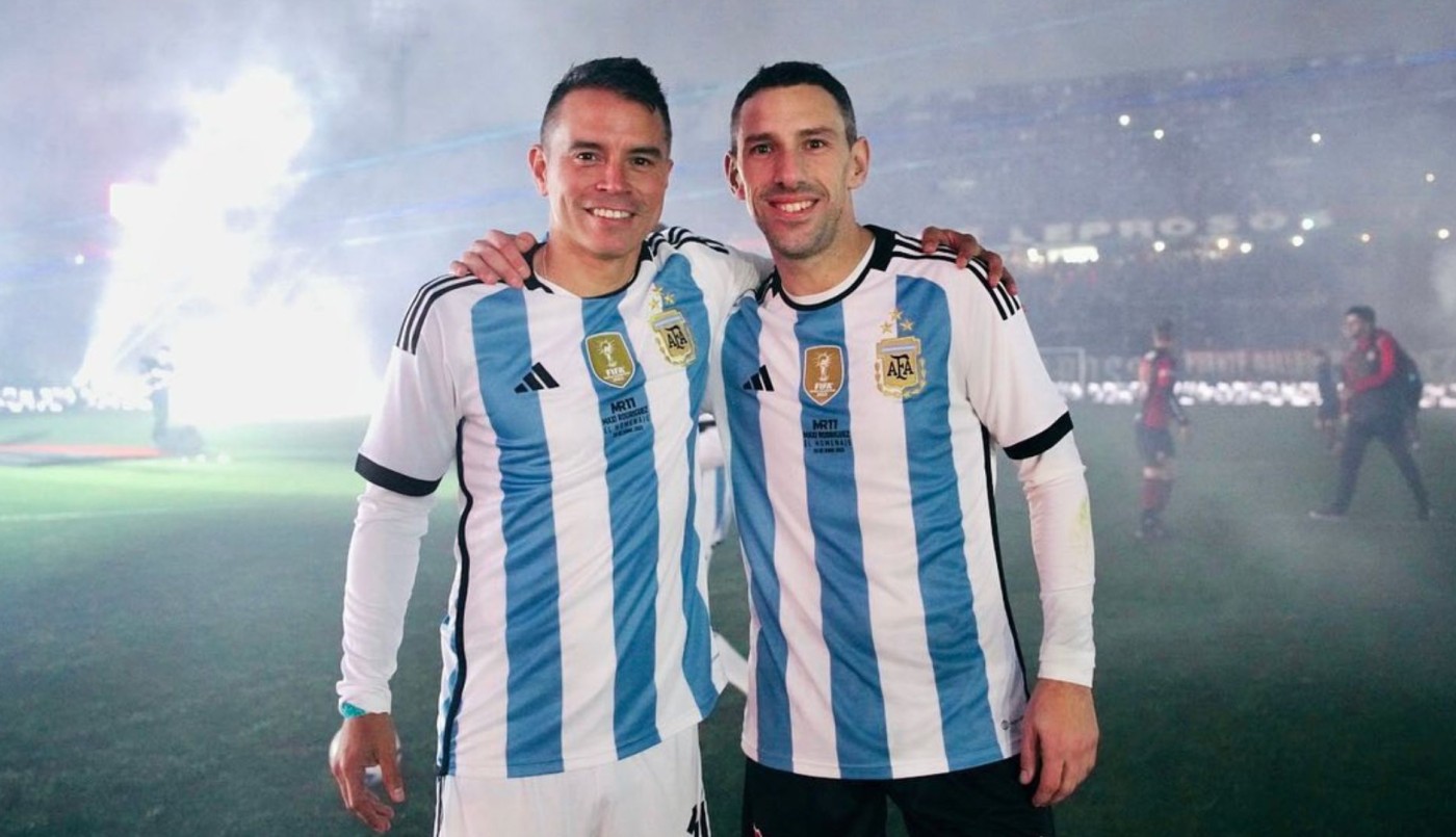 "El tip era aguantar": Saviola contó el lado B de los homenajes a Riquelme y Maxi Rodríguez | Mejores Momentos