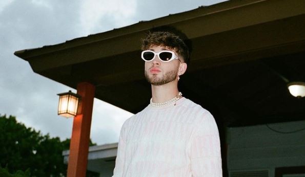 Jotaerre, la joven promesa de la música urbana, lanzó "LUNA AZUL EN TOKYO" | Noticias