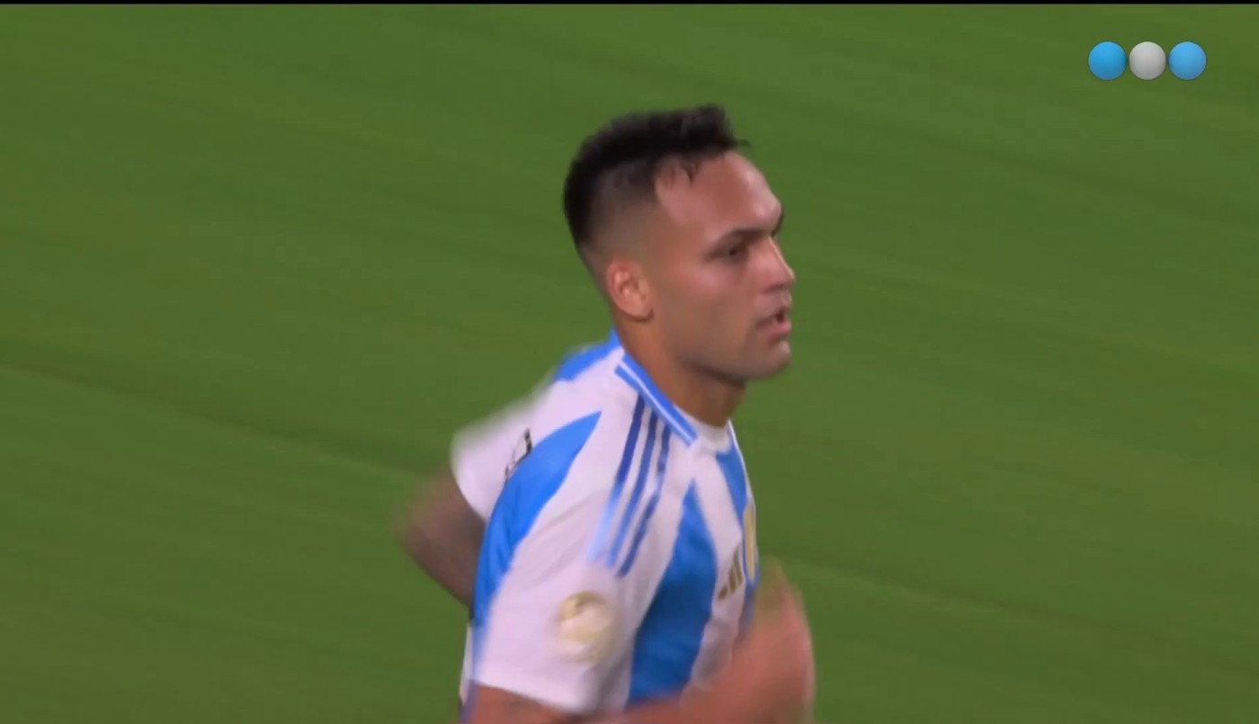 Lautaro Martínez le voló la cabeza al arquero para el 1 a 0 - Argentina vs. Colombia - Final Copa América 2024 | Mejores momentos