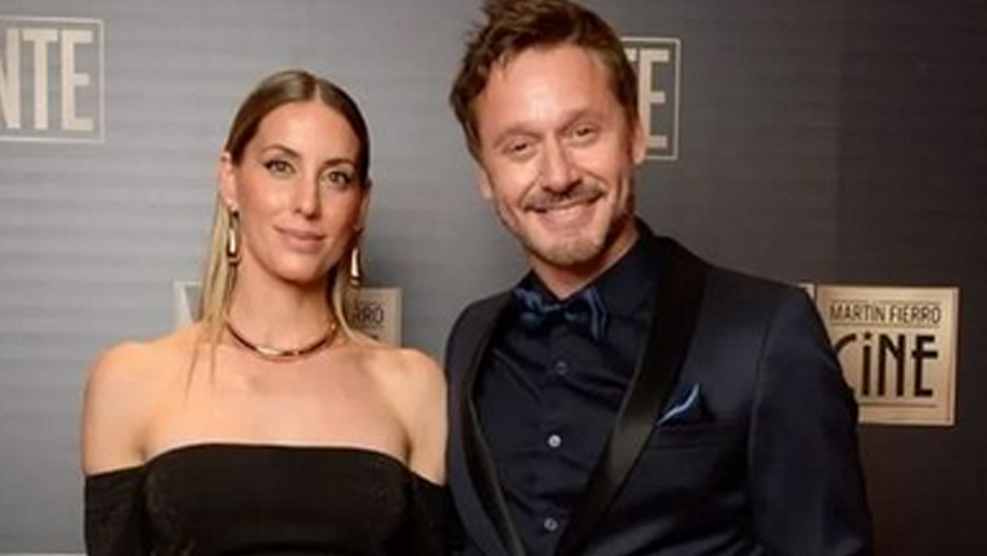 Benjamín Vicuña y una foto íntima con su novia Anita Espasandín | Espectáculos