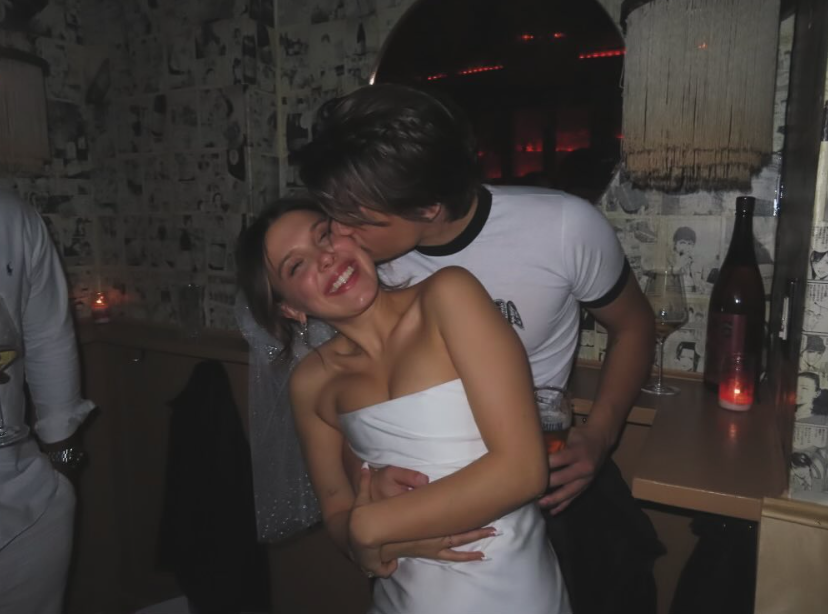 Millie Bobby Brown fue mamá a los 21 años: adoptó una bebé junto a Jake Bongiovi | Espectáculos