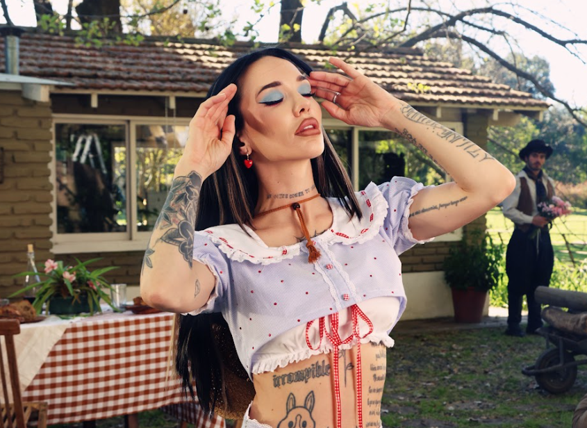 La Joaqui lanzó "Todo Vuelve", una cumbia bien argentina | Noticias