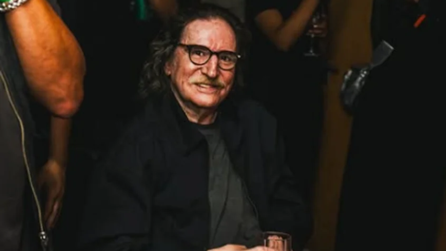 El abrazo del rock: La inesperada aparición de Charly García en el show de León Gieco en Punta Ballena | Música