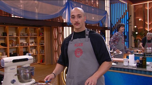 Alex Pelao estrenó imitación de Sebastián Yatra para conquistar a Marixa Balli