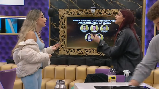 Titi contra Cinzia: "Vos te quejás y sos igual de chorra"