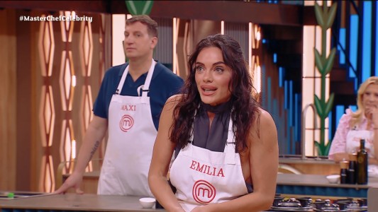 Tensión total en Masterchef Celebrity: Emilia Attias se enojó, apuntó contra sus compañeros y se fue sin saludar