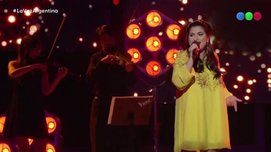 Shows en vivo #TeamSole: Sofía Morales canta "La Bikina" de Luis Miguel