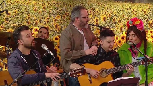 Dos más uno: "Volver"