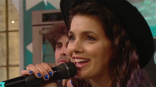 Natalie Pérez se lució con su show en vivo