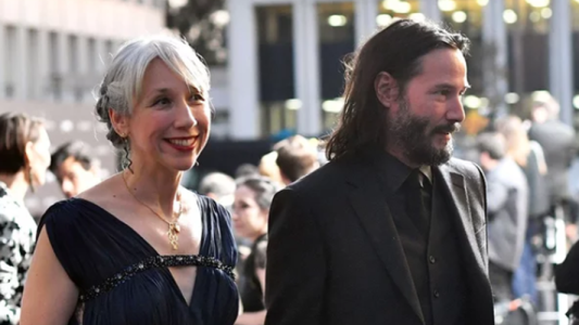 Quién es la nueva novia de Keanu Reeves