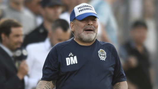 El día que a Maradona lo secuestraron los Ovnis