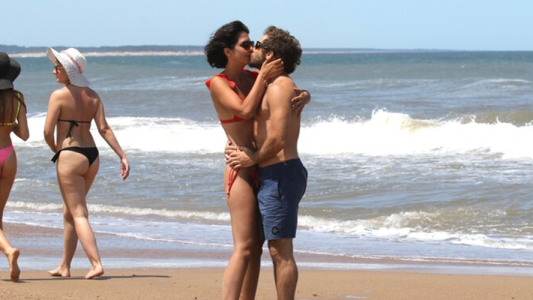 Las vacaciones de Nico Riera y su novia
