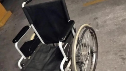 Un ladrón en silla de ruedas fue atrapado y salió corriendo
