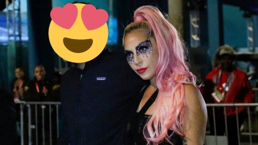 La foto sexy de Lady Gaga junto a su nuevo amor