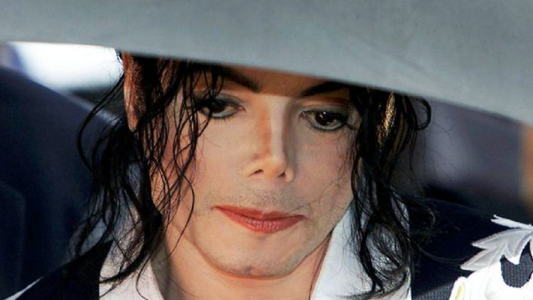 Tristes y escalofriantes datos sobre la autopsia de Michael Jackson