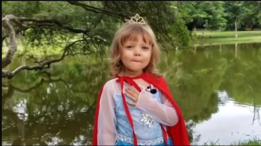 ¿La hija de qué famosa casi es atacada por un Yacaré mientras su madre filmaba el momento?