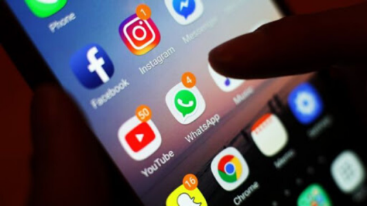 Se registran fallas a nivel mundial en WhatsApp, Instagram y Facebook