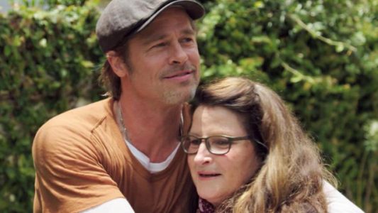 Brad Pitt en su mejor papel: reformó la casa de su amiga por sorpresa