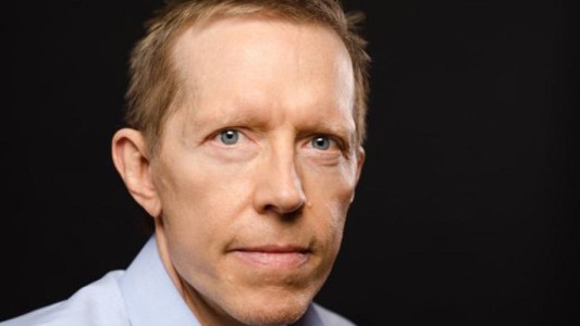 Neil Howe, el historiador que predijo una grave crisis en 2020