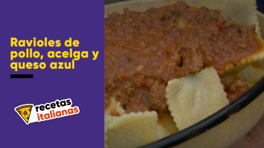 Ravioles de pollo, acelga, panceta y queso azul