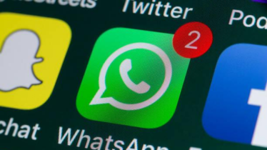 WhatsApp lanza nueva función anti Fake News