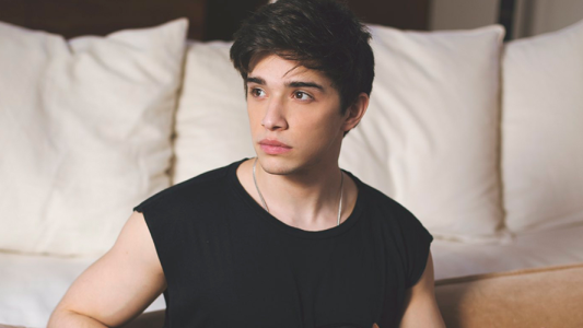 El desesperado pedido de Julián Serrano para aquellos que trabajan en Instagram