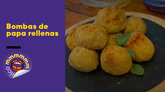 Bombas de papa rellenas de jamón y salsa blanca