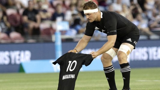 El emotivo homenaje de los All Blacks a Maradona
