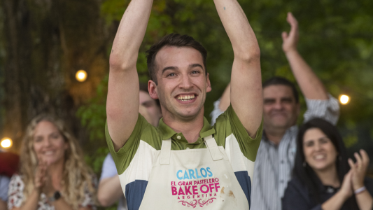 Carlos es el gran ganador de Bake Off Argentina